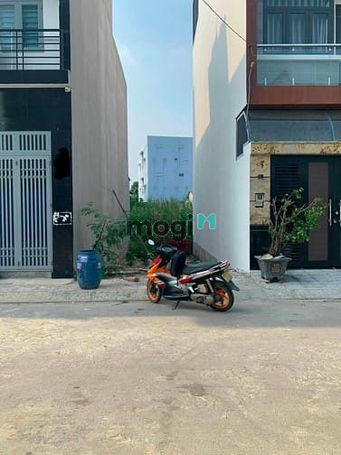 Hình ảnh Bán Đất hẻm 4 đường 100A Cầu Xây