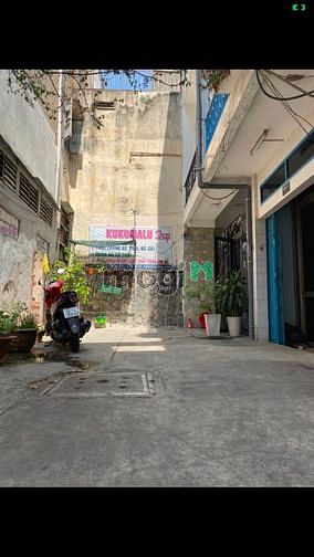 Hình ảnh Cho thuê nhà hxh 800/1 CMT8,p5,Tân Bình