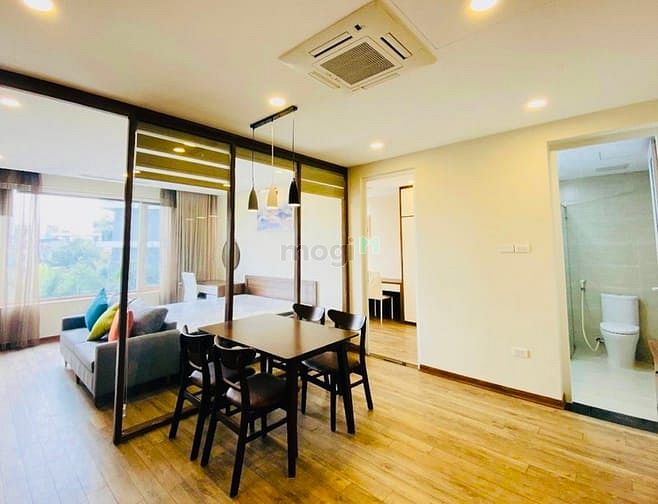Hình ảnh Chung ư đủ đồ tại Thể Giao cách Hồ Ba Mẫu 100m