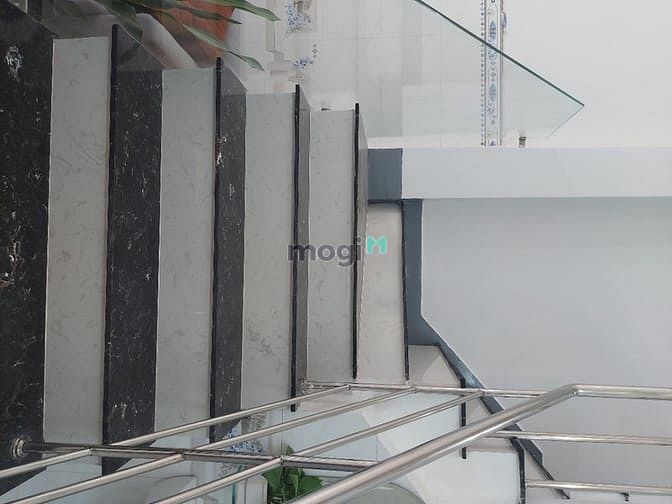 Hình ảnh 1% anh em,bán nhà hẻm 6m thông,xe hơi chạy phà phà
