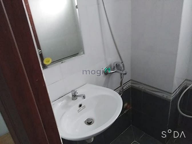 Hình ảnh CHDV Tạ Quang Bửu, 25m2, gác lửng, giá sinh viên bao đẹp