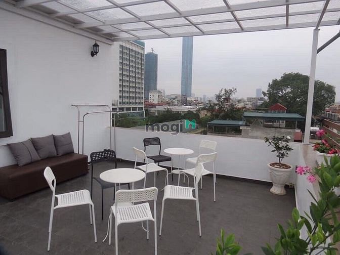 Hình ảnh Chung cu đủ đồ thoáng sáng tại Đội Cấn ngay gần Linh Lang