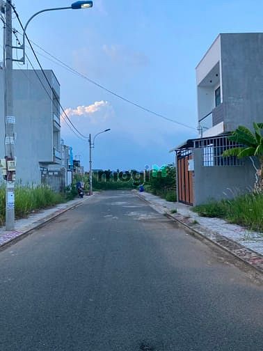Hình ảnh Đất Trường Lưu 50.4m2, đường trải nhựa 7m, KDC hiện hữu.