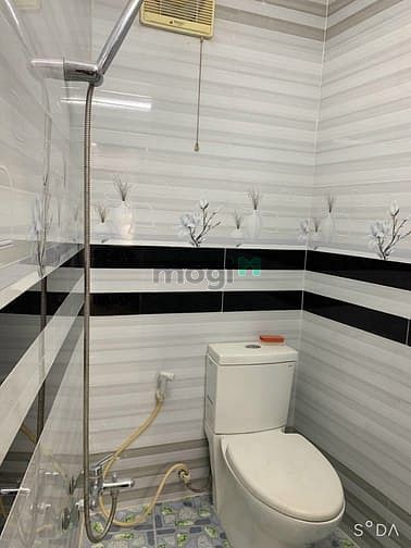 Hình ảnh Nhà bán giá rẻ nguyễn thị tần , P2 Q8 NGAY CHỢ RẠCH ÔNG