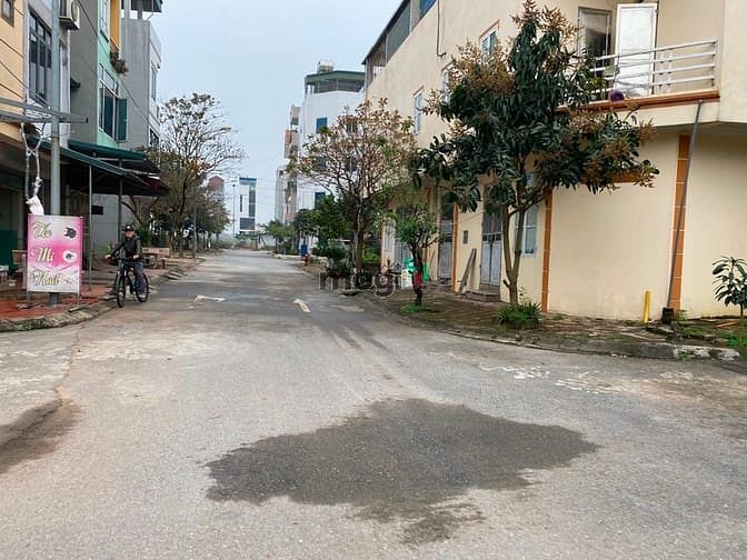 Hình ảnh Thiện chí bán gấp 62,7m đất mặt phố Xuân Đỗ, kinh doanh tốt, ô tô đỗ
