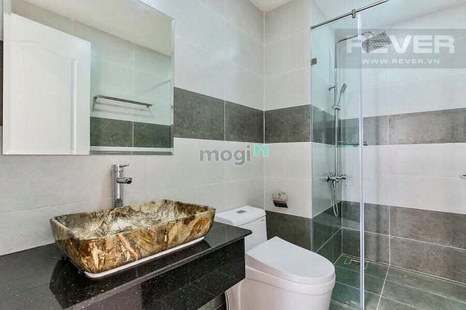 Hình ảnh Mình đang cần bán căn chung cư Gold View quận 4
