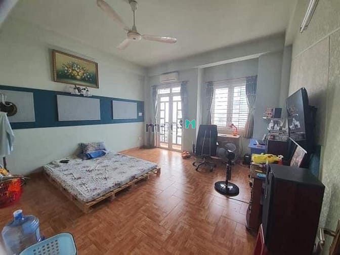 Hình ảnh Bán nhà 60m2 siêu rộng CMT8 , phường 7, Tân Bình