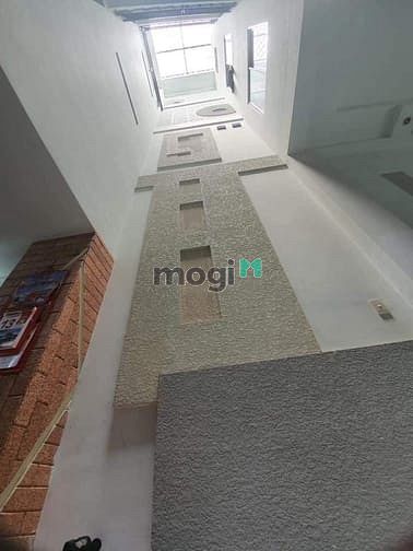 Hình ảnh Bán nhà 60m2 siêu rộng CMT8 , phường 7, Tân Bình