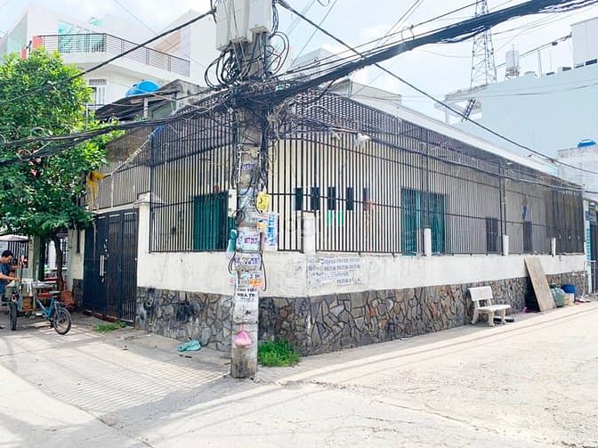 Hình ảnh Cần Bán Nhà Cấp 4 Góc 1/ Đường Lê Văn Quới