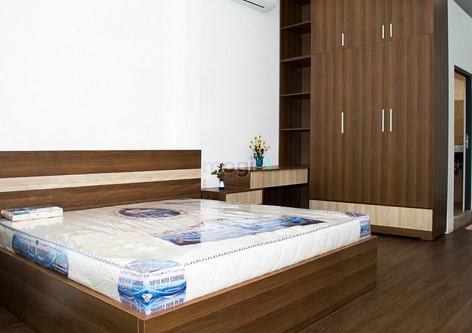 Hình ảnh Cho thuê nhà 4x18 Full nội thất cao cấp, hẻm xe hơi đường PHẠM HÙNG Q8