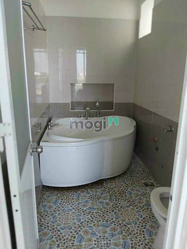 Hình ảnh Bán Nhanh Nhà Khu Vực Linh Đông Thủ Đức SHR