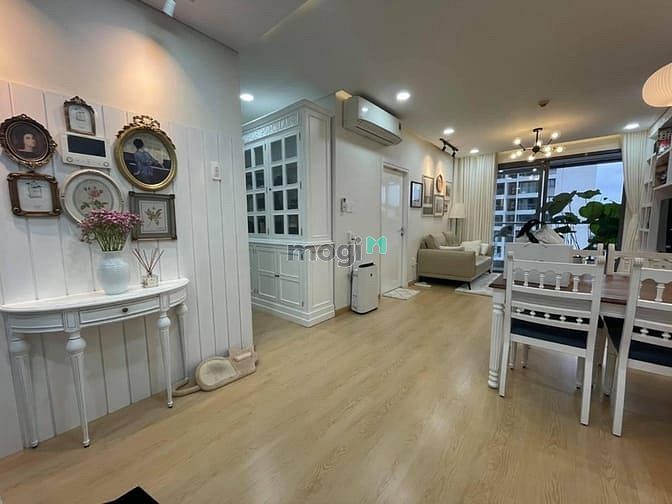 Hình ảnh Cho thuê The Gold View 2 pn -2wc 80m2