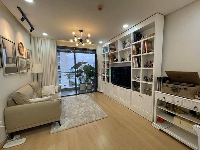 Hình ảnh Cho thuê The Gold View 2 pn -2wc 80m2
