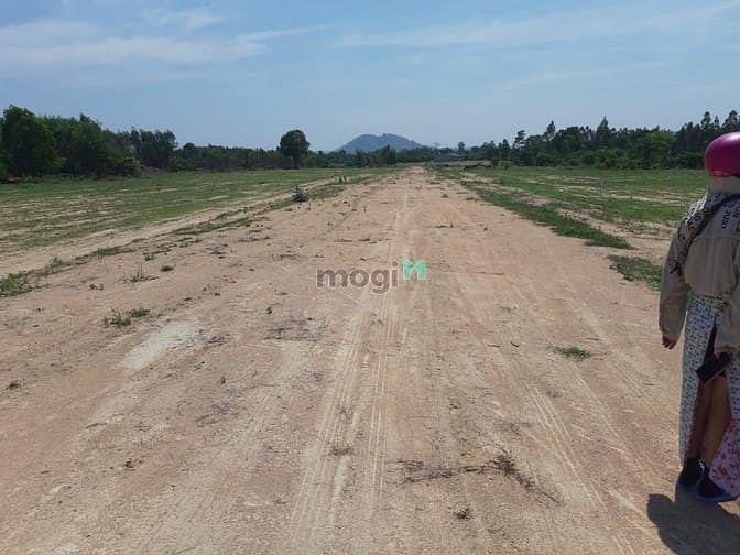 Hình ảnh Bán đất ngần khu du lịch Châu Pha TX.Phú Mỹ, sổ hồng riêng
