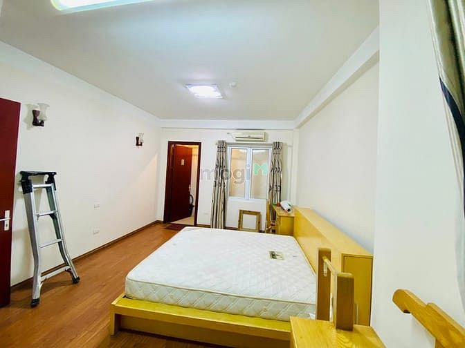 Hình ảnh Cho thuê chung cư full đồ, view hồ tây gần văn cao- Đường Bưởi