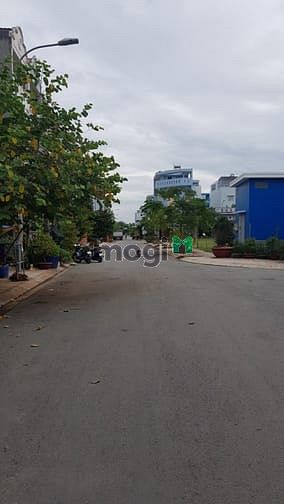 Hình ảnh Kẹt tiền cần bán gấp lô đất mặt tiềnliền kề AEON Bình Tân-KCN Bonchen