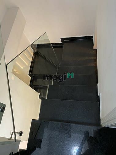 Hình ảnh 16/18a Nguyễn Thiện Thuật , p2 , quận 3