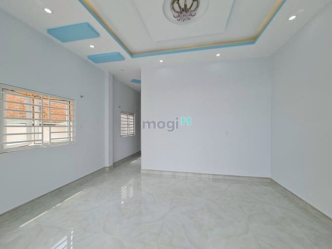 Hình ảnh Bán nhà mặt tiền đường Bình nhâm