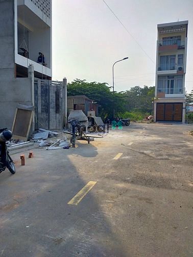 Hình ảnh Bán Lô Góc 101m2 Đường Bưng Ông Thoàn Phú Hữu Quận 9 Thủ Đức