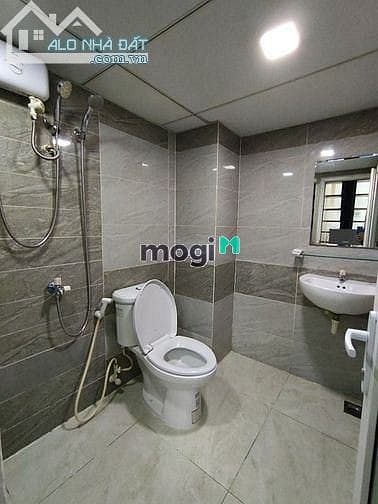 Hình ảnh Phòng Cho Thuê Giá Rẻ Tại Cộng Hòa , Thoáng Mát, Sạch Sẽ, Có Nội Thất