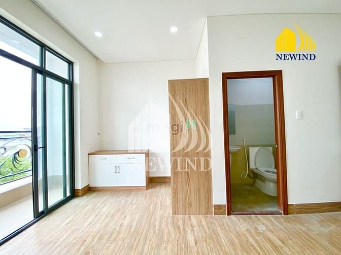 Hình ảnh Studio - Mới 100% - Gần: ĐH Tài chính Marketing, Tôn Đức Thắng