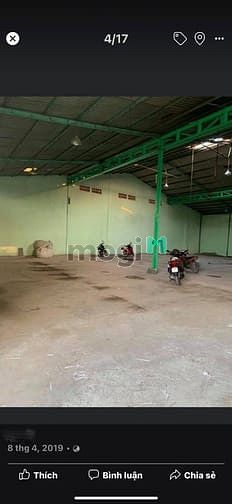 Hình ảnh Cho thuê xưởng 100 cầu kinh,700m2, container chạy thoải mái