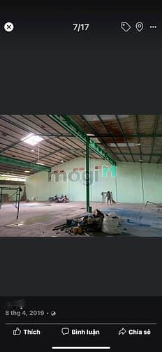 Hình ảnh Cho thuê xưởng 100 cầu kinh,700m2, container chạy thoải mái