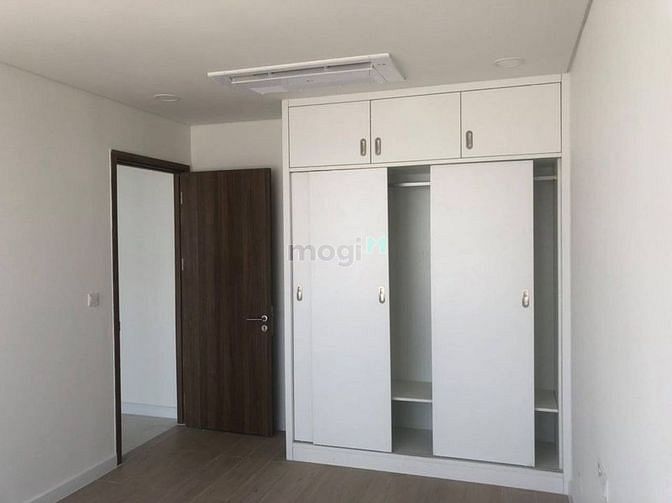 Hình ảnh Cho Thuê Gấp Căn Hộ KingDom 101. Diện tích: 73m2 2PN+2WC