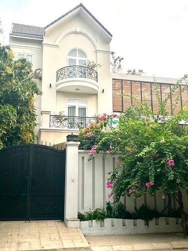 Hình ảnh Cho Thuê Villa Phố Đường Thảo ĐIền 7x20m - Giá 2300$/Tháng