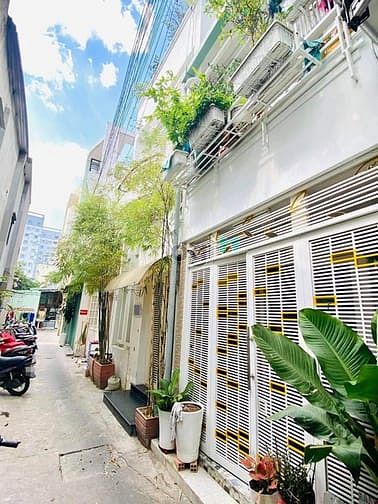 Hình ảnh Bán nhà sát HXH Bình Thạnh 30m2 chỉ 3.8 tỷ