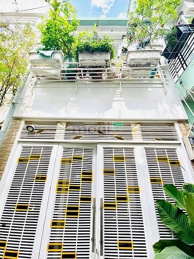 Hình ảnh Bán nhà sát HXH Bình Thạnh 30m2 chỉ 3.8 tỷ