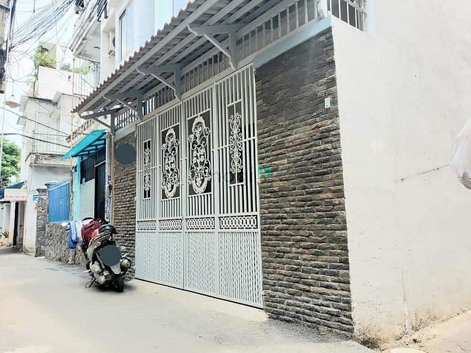 Hình ảnh Vị trí đẹp HXH giá rẻ ,đường Lý thường Kiệt Tân Bình nhà 5 tầng 4ty4