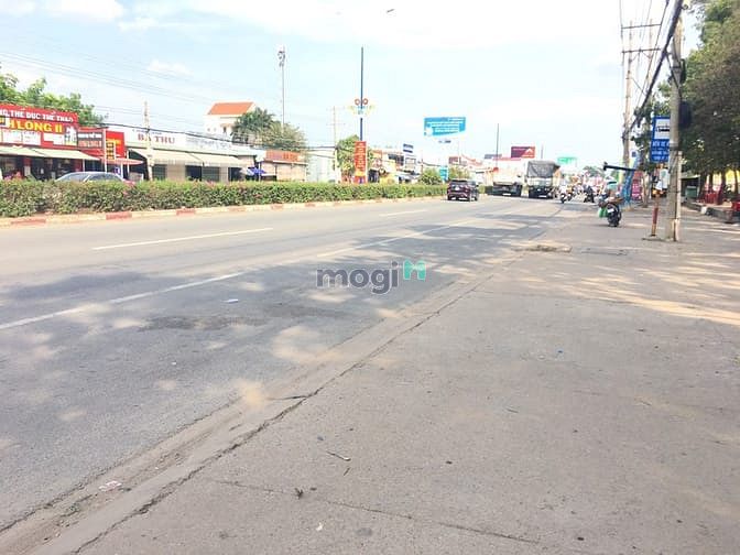 Hình ảnh Bán 2 miếng đất ngay TT Tx bến cát, sau lưng điện máy thiên Hòa