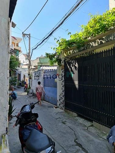 Hình ảnh Nhà Tiện Ích gì cũng có – Thạch Lam - Q.Tân Phú