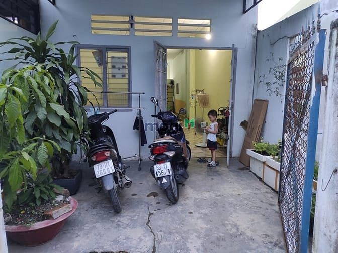 Hình ảnh cho thuê nhà phường Long Thạnh Mỹ, q9