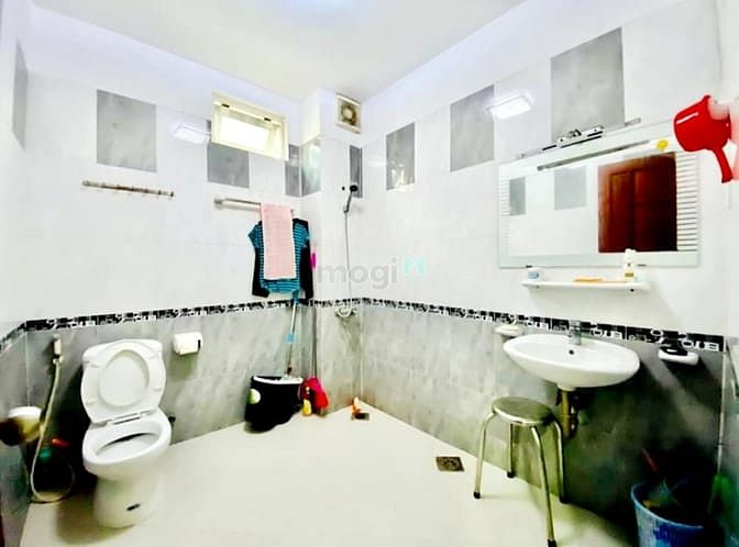 Hình ảnh Nhà hẻm xe hơi Lê Đình Thám 52m2 Tân Phú 5.2 tỷ