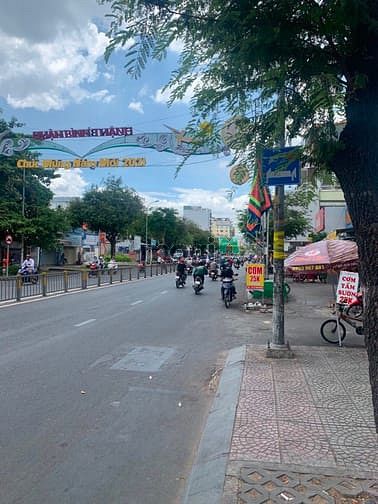 Hình ảnh Cho thuê nhà mặt tiền 13 Lê Văn Sỹ p13 Q3.