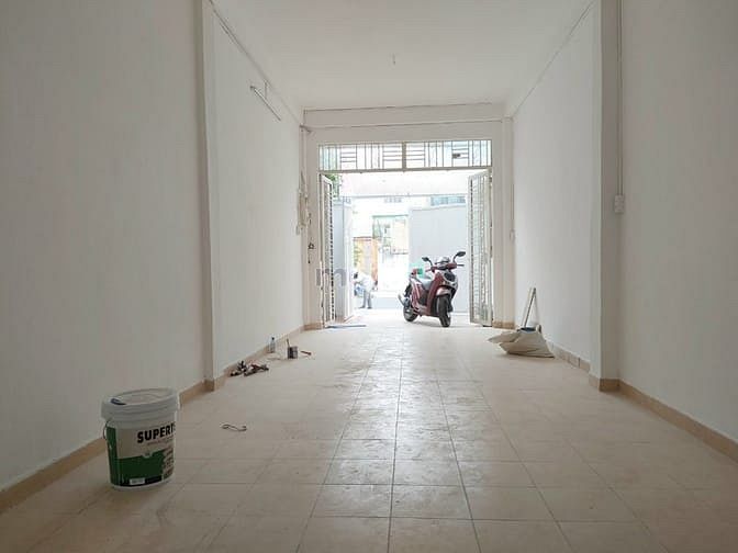 Hình ảnh Cho thuê nhà mặt tiền 13 Lê Văn Sỹ p13 Q3.