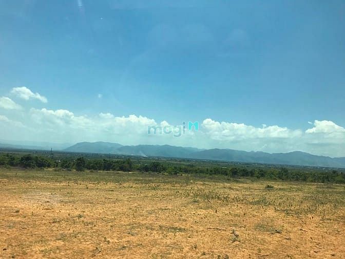 Hình ảnh Bán 10,900m2 đất xã Hòa Thắng cách DT716 400m, sổ đỏ riêng