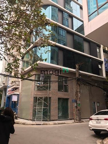 Hình ảnh Cho thuê nhà Huỳnh Thúc Kháng 90m2, 8,5 tầng, căn góc, 90tr