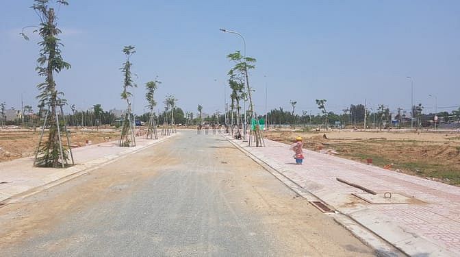Hình ảnh Đất mặt tiền đường Trường Lưu 90m2 giá chỉ 2 tỷ 900