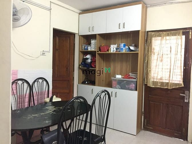 Hình ảnh Bán nhà tập thể T3 ngõ 82 Phạm Ngọc Thạch, 70m2, 2Pn ô tô đô cửa.