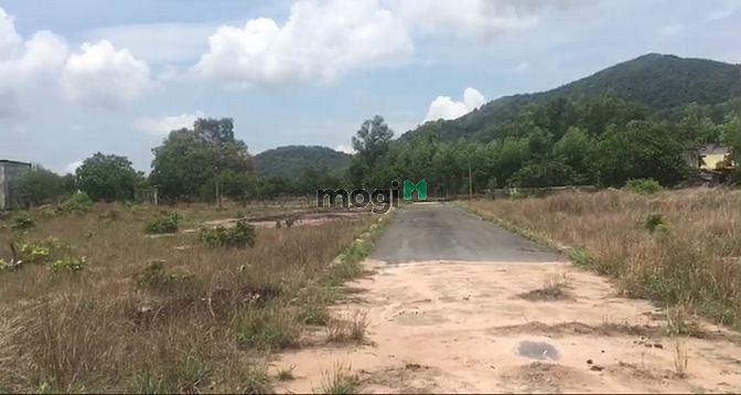 Hình ảnh Đất 500m2 ngay UBND Tóc Tiên, đường nhựa 5m kế bên CNC Hắc Dịch