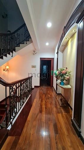 Hình ảnh Cho thuê nhà 225C/2 Nguyễn Đình Chiểu, Phường 5, Quận 3