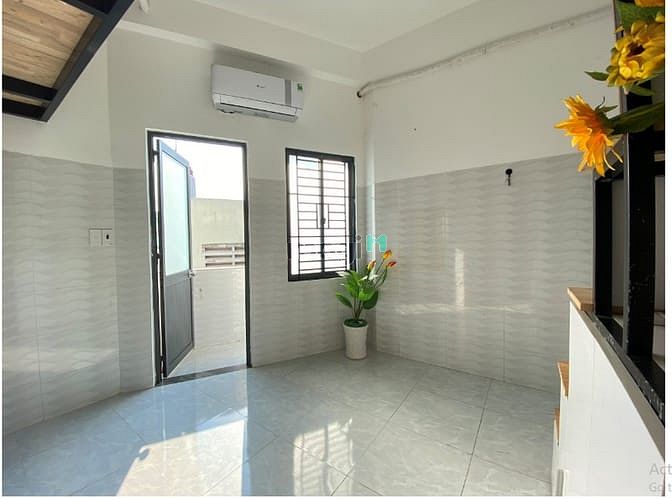 Hình ảnh Căn Hộ Ban Công- Gác Lửng Gần Nhà Thờ Tân Phước, Quận 11