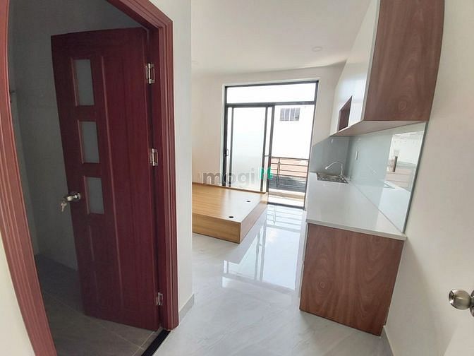 Hình ảnh CH30m2, thoáng mát, Đào Duy Từ sát cầu Kiệu Q1, mới tinh