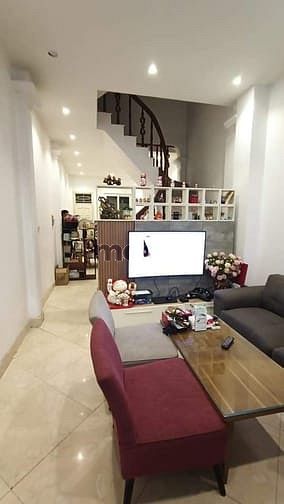Hình ảnh Vợ Chồng kẹt tiền cần bán nhà gấp sổ riêng bao công chứng
