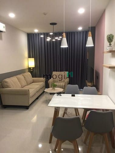 Hình ảnh Cho Thuê Căn Hộ 2 Phòng Cao Cấp Sài Gòn Royal Bến Vân Đồn Quận 4