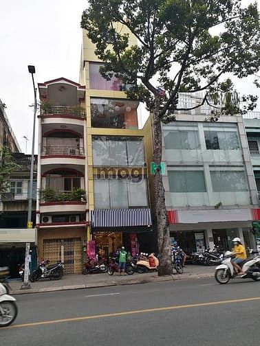 Hình ảnh Vị trí: MT đẹp -  đ. Bình Trị Đông. DT: 4 x 25 . Suốt 7 lầu