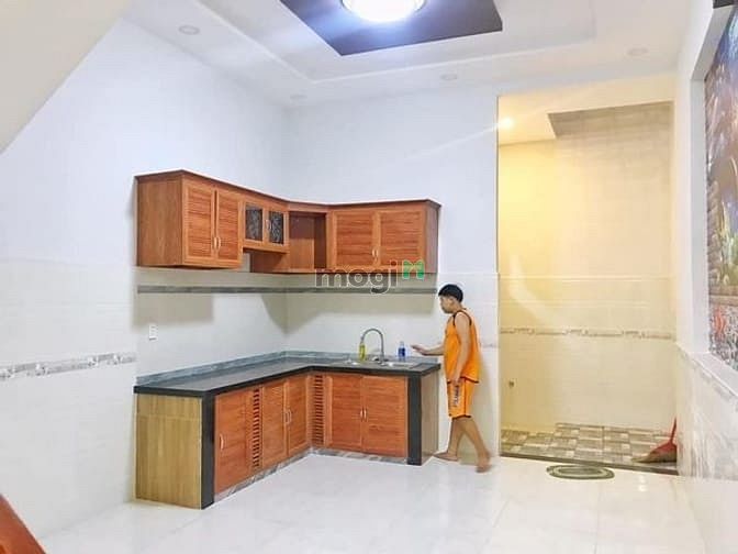 Hình ảnh Cần bán gấp nhà đường số 9 , BHH , Bình Tân , sát bên Aeon Tân Phú
